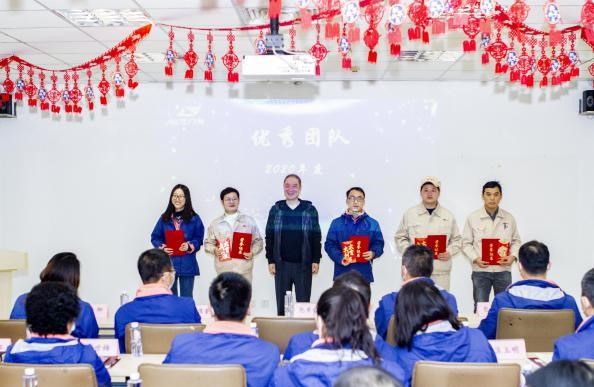拼搏締造戰(zhàn)績(jī)，協(xié)同成就未來(lái)(圖16)